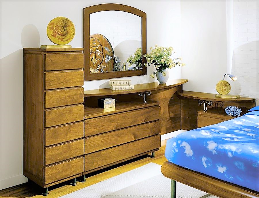 Solid wood dresser with drawers and small week