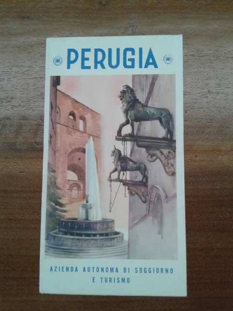 Depliant/ PERUGIA azienda autonoma di soggiorno e turismo 