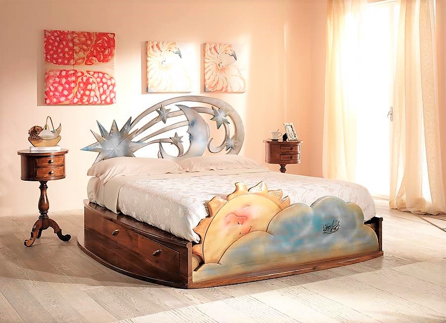Solid wood bed with drawers