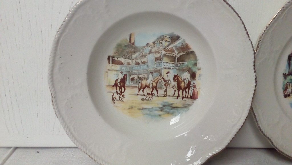 Piatto in ceramica 24x24